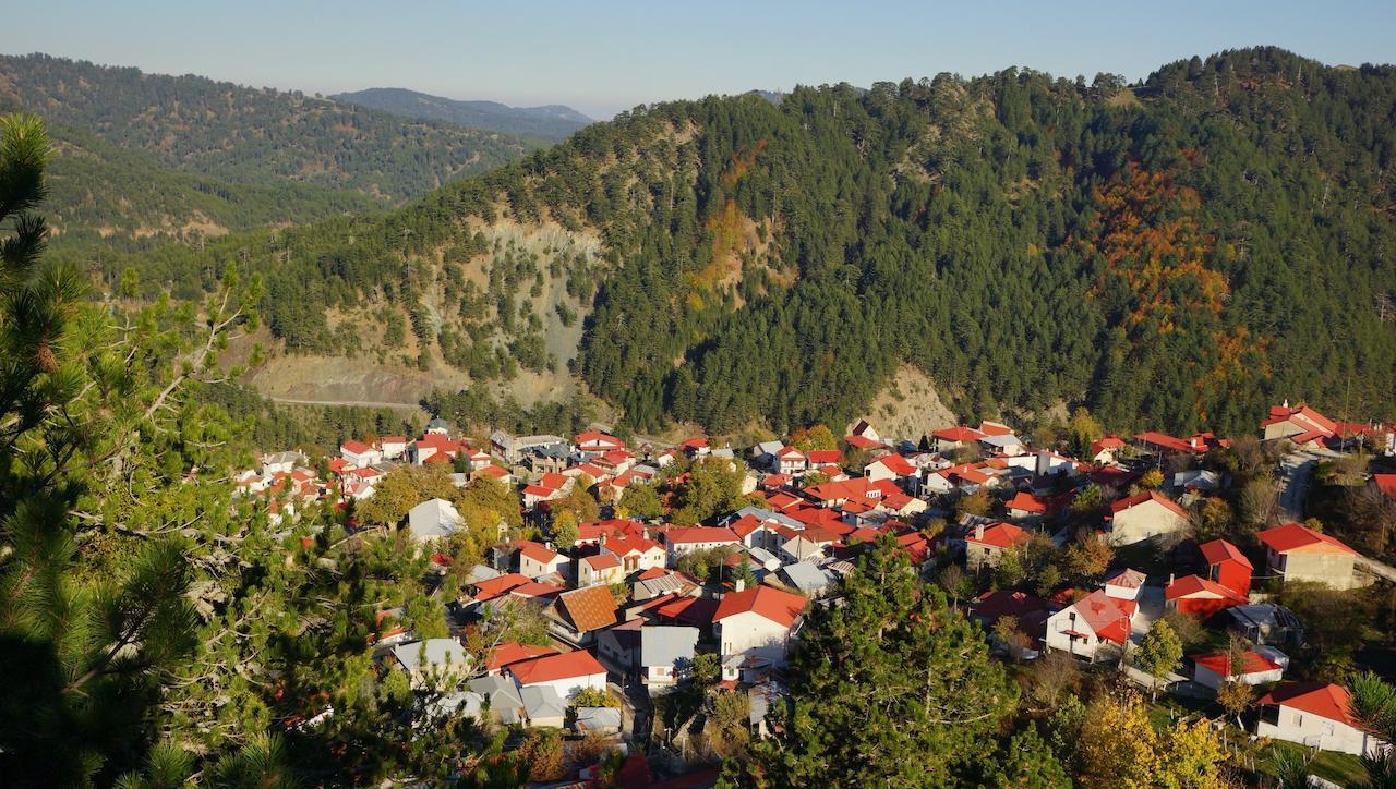 Valia Calda Hotel Perivoli  Exterior foto