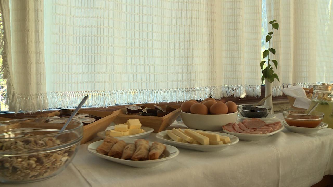 Valia Calda Hotel Perivoli  Cameră foto