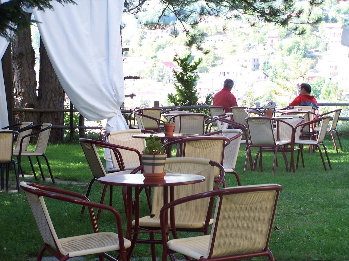 Valia Calda Hotel Perivoli  Exterior foto